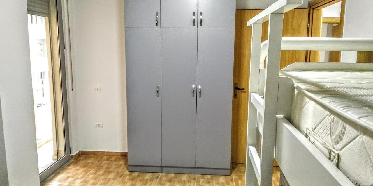 Rass' Apartment Vlorë Buitenkant foto
